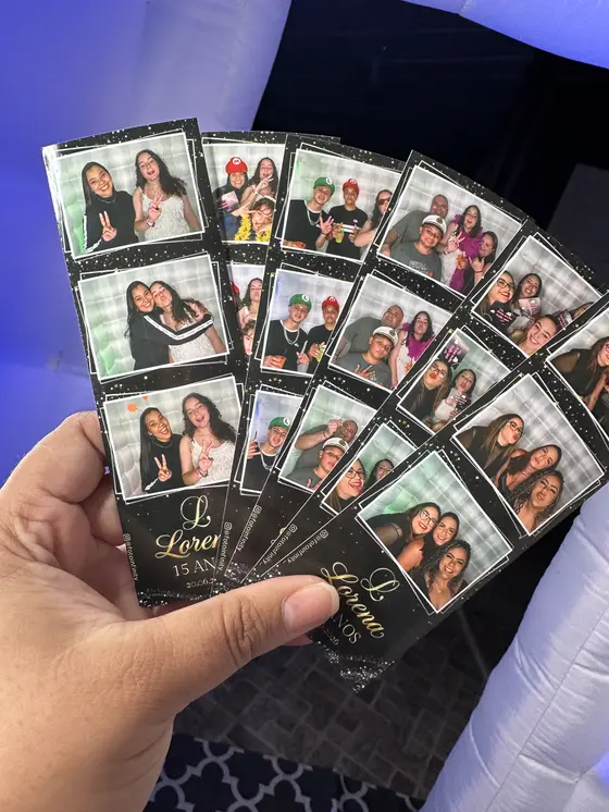 Tiras de fotos impressas pela Foto Infinity